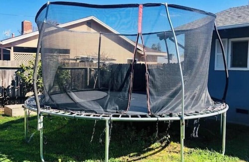 Yuba City House | Yuba City 3 bedrooms 4 beds 2 ba Spacious Game Room Games Playground Trampoline
