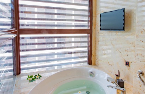 Sanya Hotel | Yuexin Tomorrow Hotel Sanya