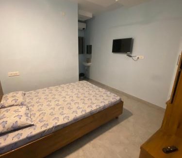 Baramati Hotel | Yugander lodge