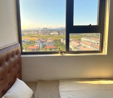 Hue Apartment | Yugen Hue Homestay - Swimming Pool, Gym, City View, Near Aeon Mall