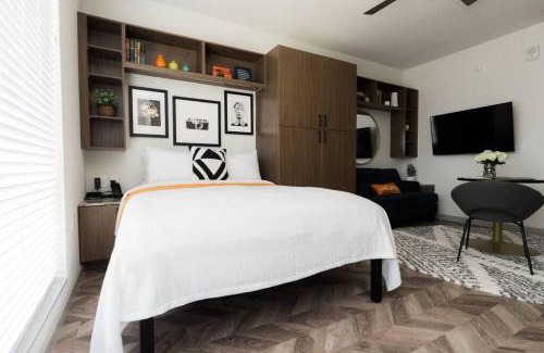 Urbana Hotel | Yugo Guest Suites