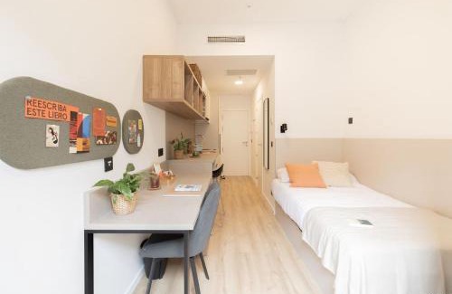 Pamplona Apartment | Yugo Pamplona