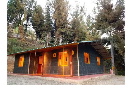 Aquitania Cabin | Yukatan Cabins, Van Gogh House, Lake Tota