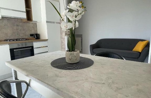 Borgomanero Apartment | YukieHome