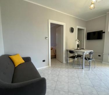 Borgomanero Apartment | YukieHome