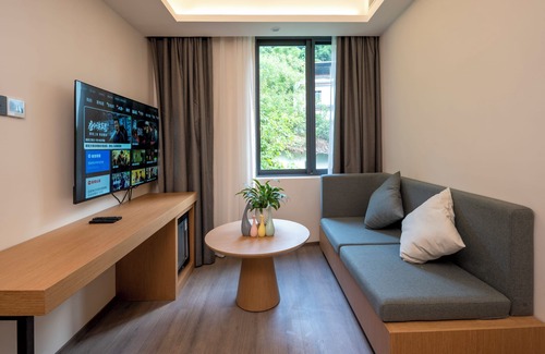 Yangshuo Hotel | Yulong-Greenery Retreat