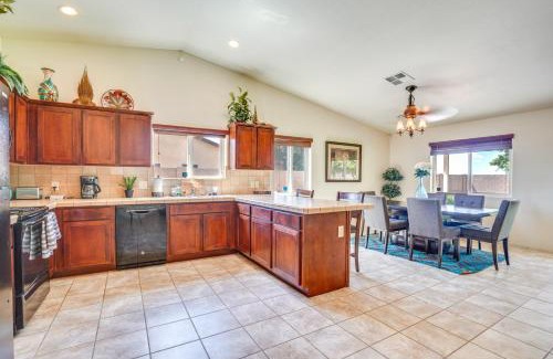 Yuma House | Yuma Family Home with Covered Patio and Grill!