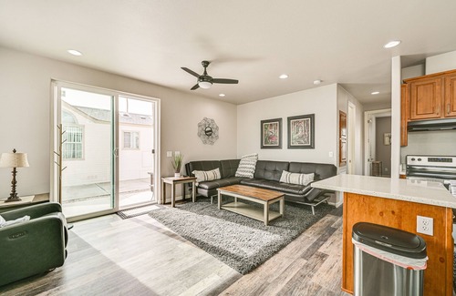 Yuma Cottage | Yuma Home w/Fire Pit & Outdoor Community Pool!