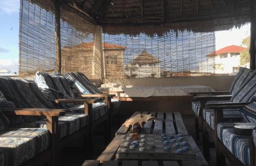 Lamu Bed & Breakfast | Yumbe House Garden