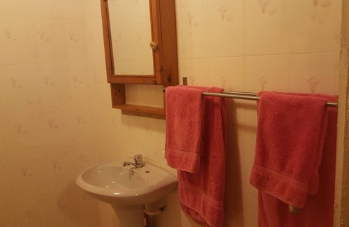 Old-Yundum Bed & Breakfast | Yuna Village Garden Resort