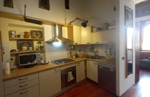 Poggibonsi Apartment | YURI HOUSE - CIN IT052022C2JL7W5NYU