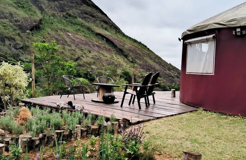 Araras Ski Chalet | Yurt in Vila de Secretario with private river