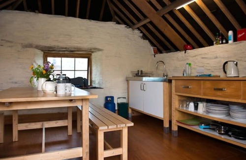 Plympton Cabin | Yurts Cornwall