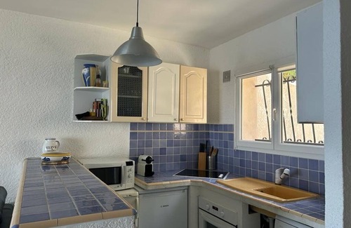 Tarcu House | YVETTE MINI-VILLA - FACING THE SEA- 3*