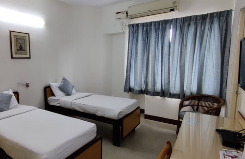 Periamet Hotel | YWCA International Guest House