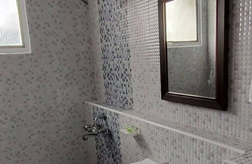 Periamet Hotel | YWCA International Guest House
