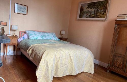 Villeblevin Bed & Breakfast | YXIE - Manoir des Arts
