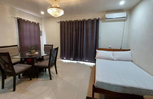 Malolos City Apartment | YYY's Townhouse