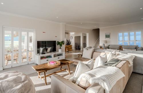 Yzerfontein Villa | Yzer Beach House