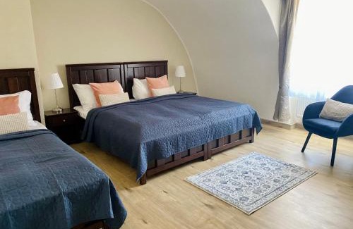 Valtice Hotel | Zámecký Hotel ANTON FLORIAN