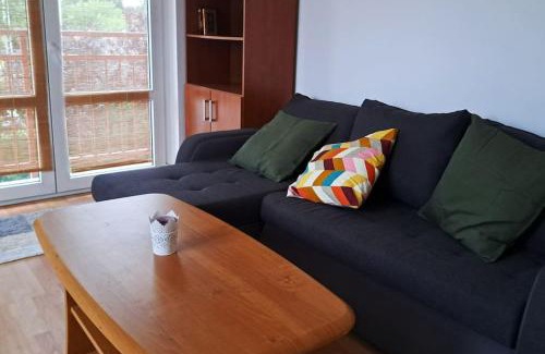 Goed Apartment | Zöld Orom Apartman Lakás