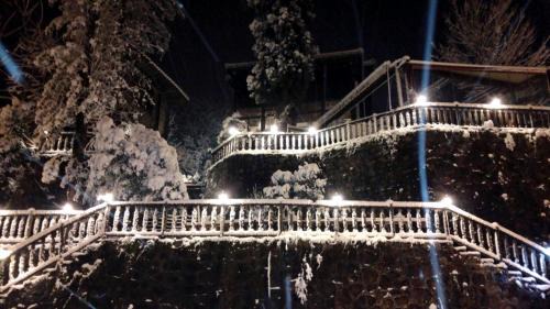 Derepazarı Hotel | Zümrüdüanka Otel