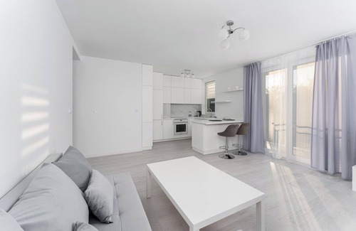 Podgorze Apartment | Złocień Bright Apartment