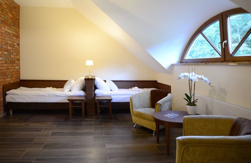 Lapalice Hotel | Złota Jesień
