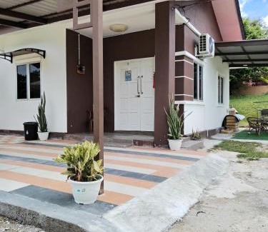 Gerik Ski Chalet | Z&S Gerik Hillview Homestay