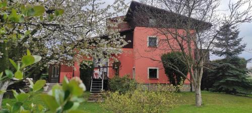 Lomnica Villa | Za górami, za lasami