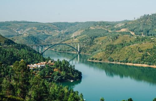 Vila de Rei Bed & Breakfast | Zab Living