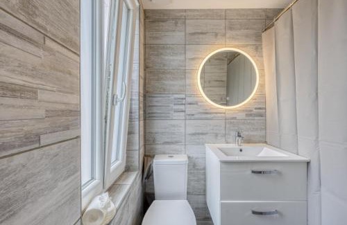 Livry-Gargan Apartment | ZACH N SPA maison 20 min Paris et Aéroport CDG