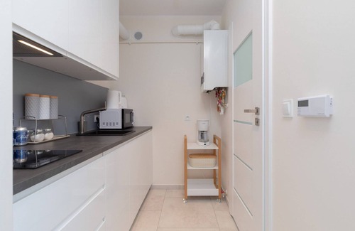 Rewal Apartment | Zaciszna 11 | Blue and Pink Apartment | Parking