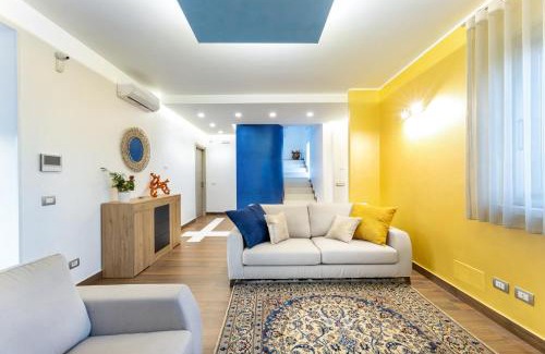 Lavinaio-Monterosso House | Zaffiro Lavico rooms Etna nature sea