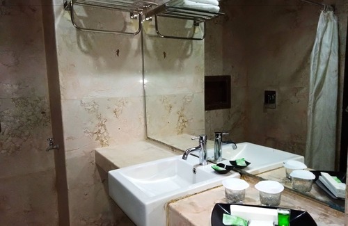 Kendari Hotel | Zahra Syariah Hotel