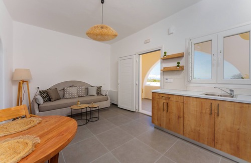 Karterados Hotel | Zaitun Luxury suites-Adults Only