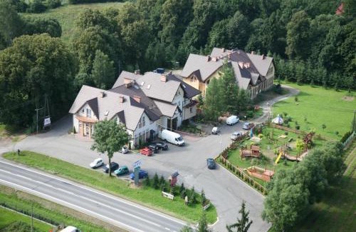Humniska Hotel | Zajazd Pod Lipą