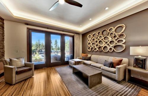 Lakeside Park Apartment | Zalanta 220 - Heavenly Wow-Pool View