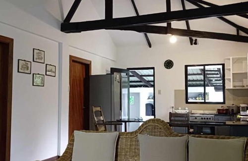 Pandan House | Zaldivar Riverside Inn