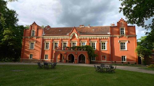 gmina Smetowo Graniczne Bed & Breakfast | Zamek Rynkówka