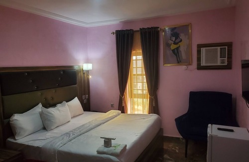 Nnewi Hotel | Zanzibar towers Nnewi