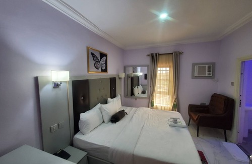 Nnewi Hotel | Zanzibar towers Nnewi