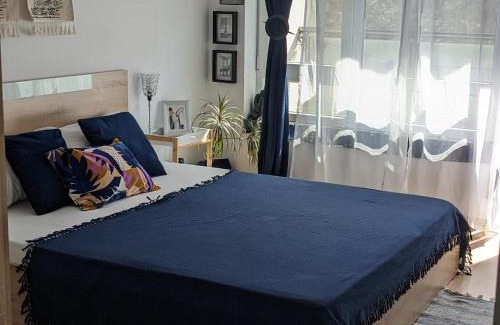Stara Zagora Apartment | Zara Green Apartment 4 Guests Pet Friendly