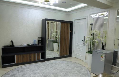 Navoiy Hotel | Zarafshan Grand Hotel city