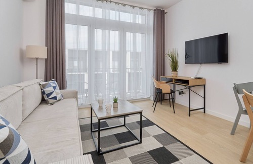 Fabryczna Apartment | Zarembowicza 33 | Wifi, A/C, Studio for 3 guests, Balcony, Wroclaw