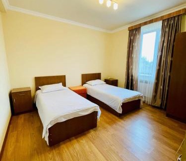 Tatev House | Zartonq