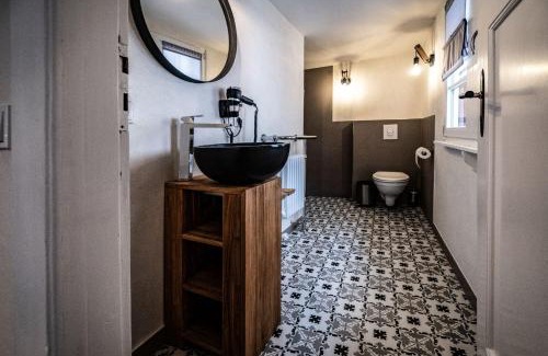 Bernkastel Apartment | ZaVélo Suite 44