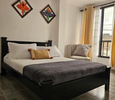 Pueblo Tapao Apartment | Zavara Hostal - Pueblo Tapao, 321-609-4407