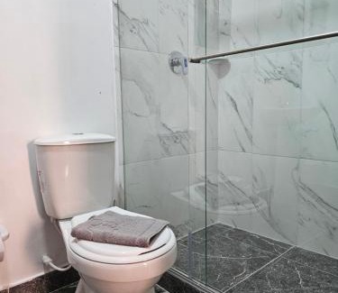 Pueblo Tapao Apartment | Zavara Hostal - Pueblo Tapao, 321-609-4407