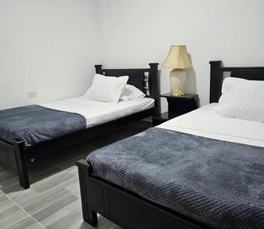 Pueblo Tapao Apartment | Zavara Hostal - Pueblo Tapao, 321-609-4407